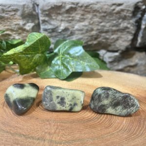 Serpentine Crystal Tumble 3cm