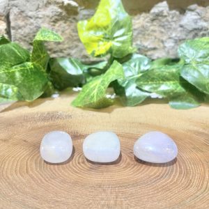 Angel Aura Tumble Crystal 2.5cm
