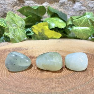 New Jade Tumble Crystal 3cm