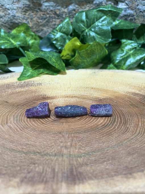 Ruby Crystal Rough 2.5cm