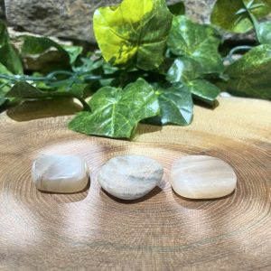 Moonstone Tumble Stone Crystal 2cm