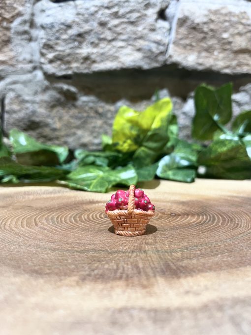 Miniature Apple Basket 2cm