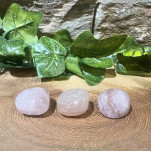 Strawberry Quartz Crystal Tumble 2.5cm