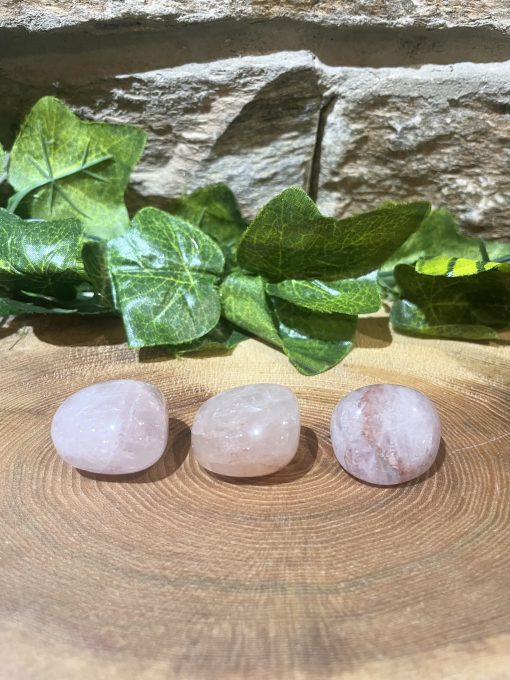 Strawberry Quartz Crystal Tumble 2.5cm