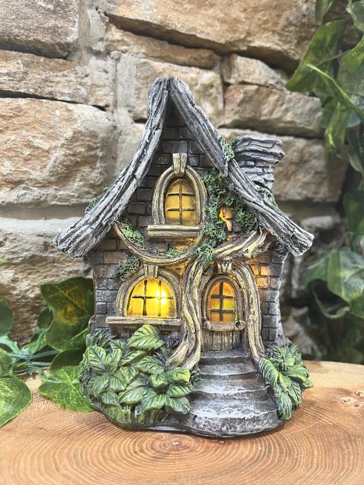 LED Ivy Manor Fairy House