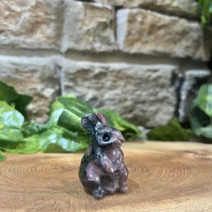 Garnet Crystal Bunny Rabbit 4cm
