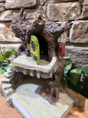 Swamp Shack Fairy House - Image 2