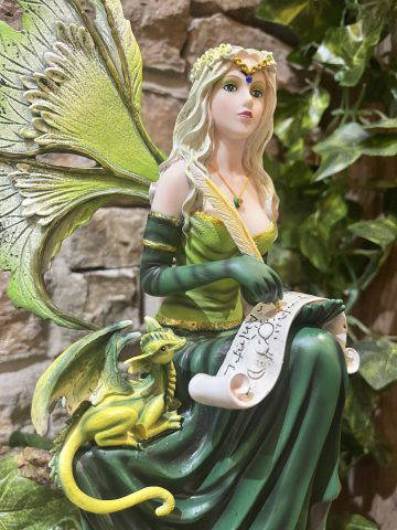 Giada Woodland Fairy Figurine With Dragon - Image 3
