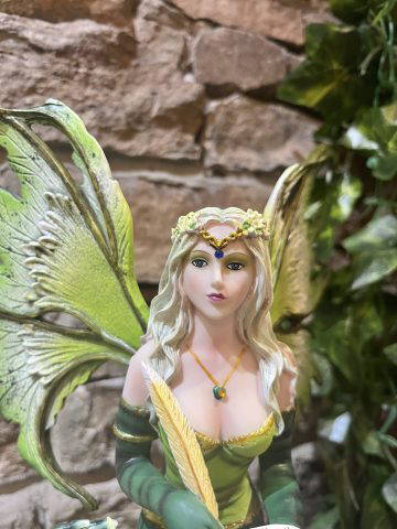 Giada Woodland Fairy Figurine With Dragon - Image 2