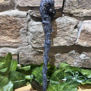 Majestic Raven Wand