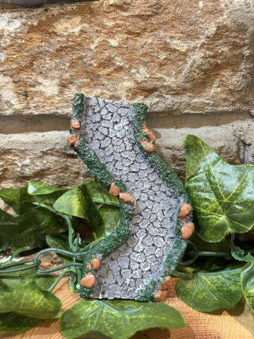 Miniature Fairy Curved Stone Path - Image 2
