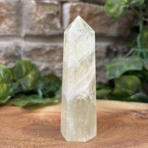 Lemon Quartz Point 9cm