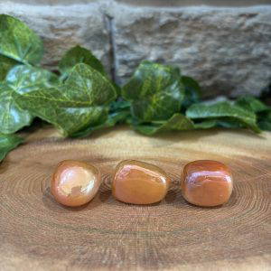 Tangerine Aura Quartz Crystal 2cm