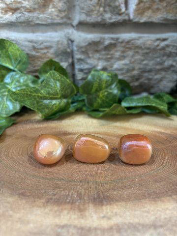 Tangerine Aura Quartz Crystal 2cm