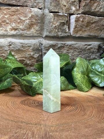 New Jade Crystal Point 6.5cm